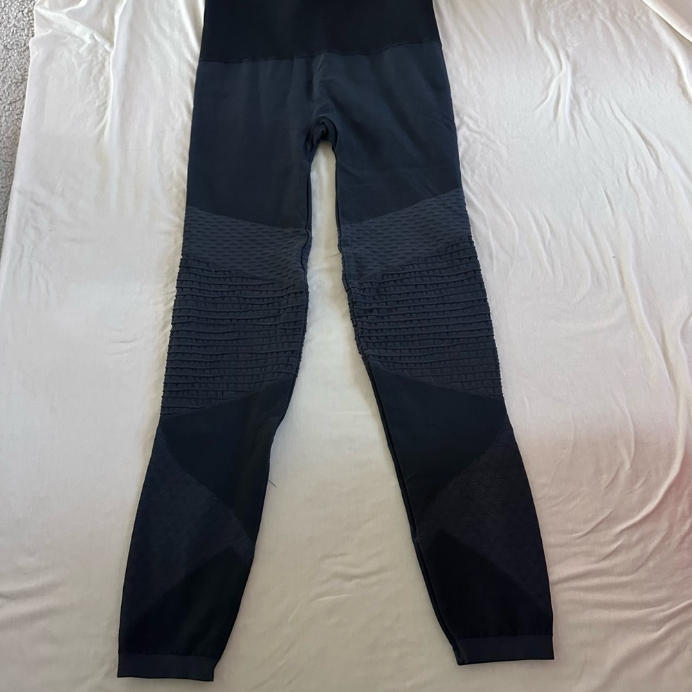 SPANX Black Textured Leggings
